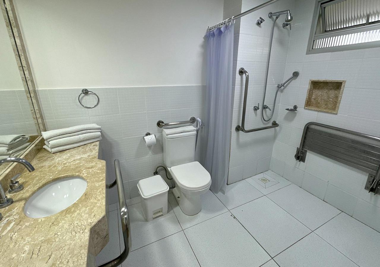 אובטובה Wembley Inn Hotel מראה חיצוני תמונה