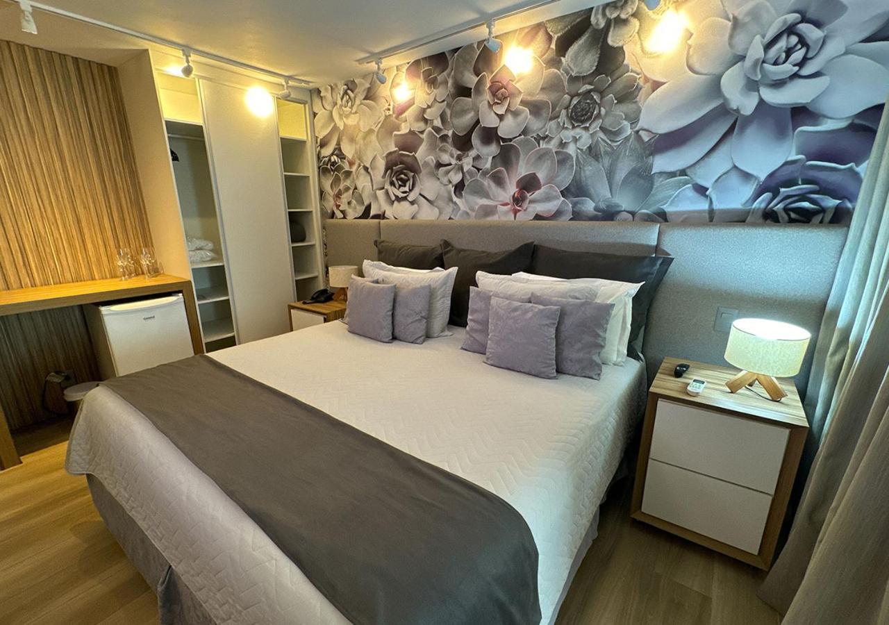 אובטובה Wembley Inn Hotel מראה חיצוני תמונה