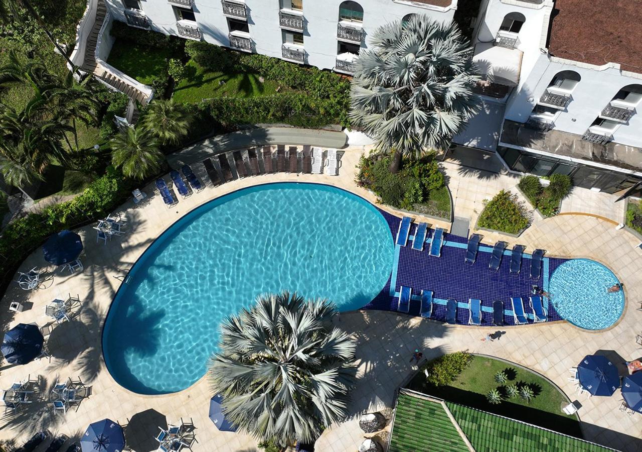 אובטובה Wembley Inn Hotel מראה חיצוני תמונה